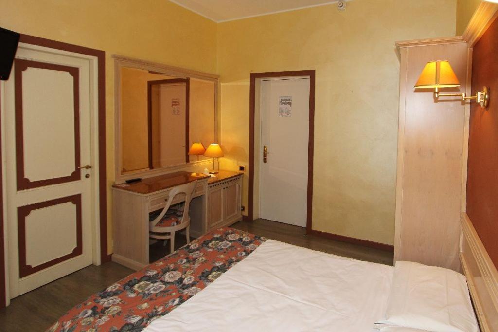 Park Hotel Reggio Emilia Exterior foto
