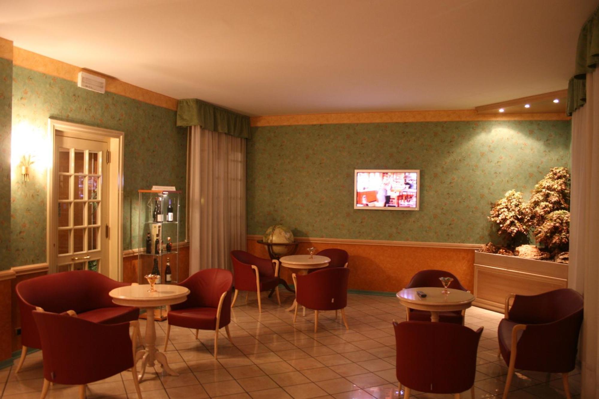 Park Hotel Reggio Emilia Exterior foto