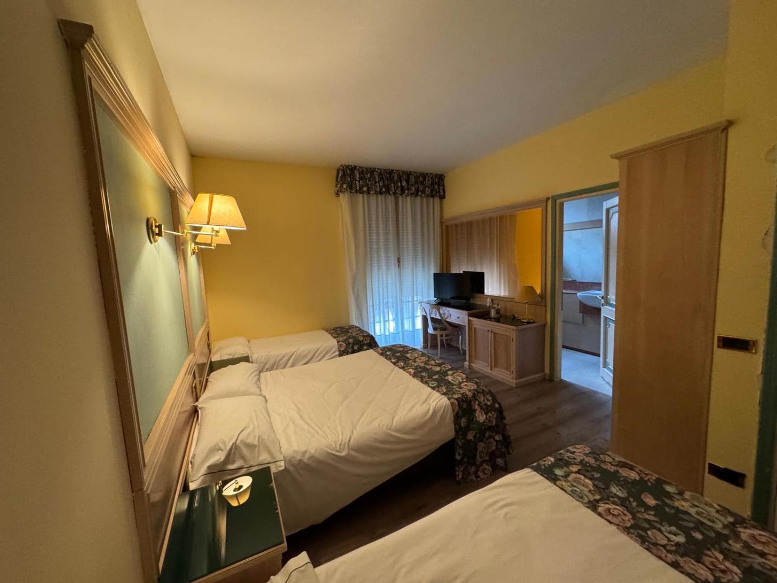 Park Hotel Reggio Emilia Exterior foto